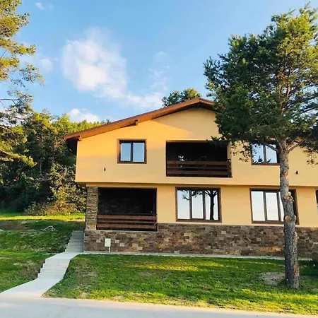 Villa къща за гости елена *